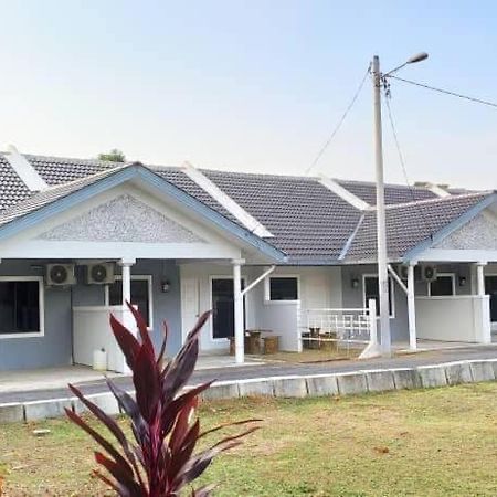 Oyo Homes 90679 Bahari Homes Malacca Buitenkant foto